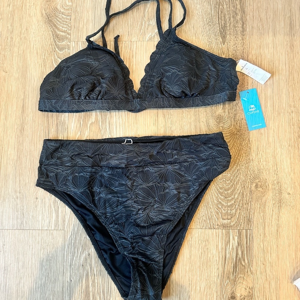 Cupshe Black Floral Bikini Set